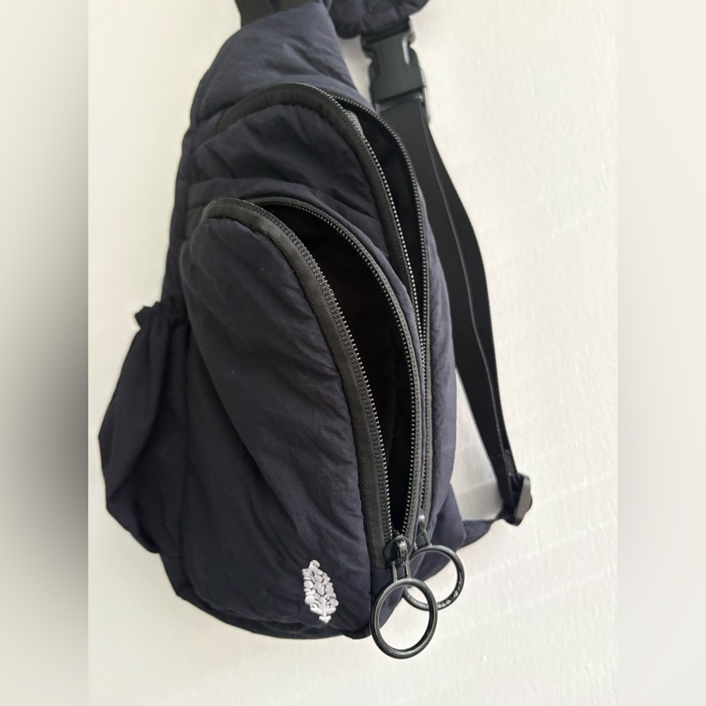 Black Sling Crossbody Bag with Ring Zippers - FREE PEOPLE - Picture 14 of 15